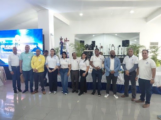 FiscalDom elige nueva directiva encabezada por Denny Silvestres Zorrilla